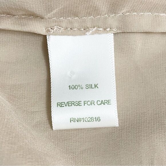 Garnet Hill 100% Silk Blouse Button Front Long Sleeve in Champagne Taupe Size 4 - Picture 11 of 13
